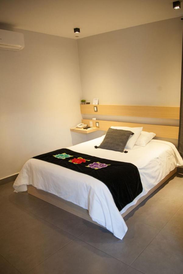 Maria Ines Hotel Suite San Agustin de las Juntas Buitenkant foto