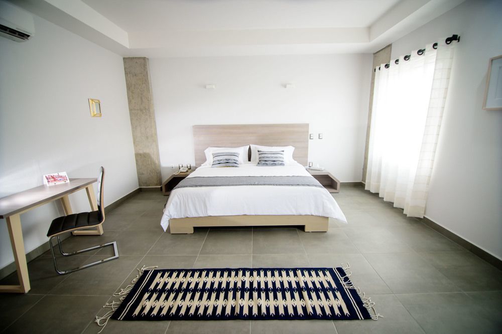 Maria Ines Hotel Suite San Agustin de las Juntas Buitenkant foto