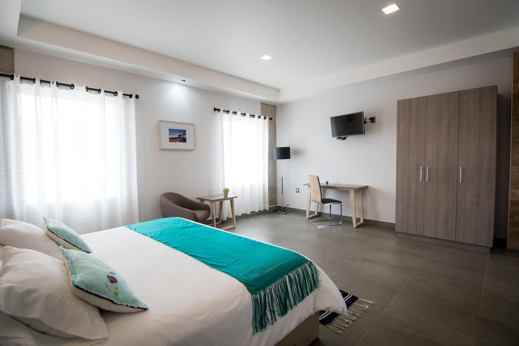 Maria Ines Hotel Suite San Agustin de las Juntas Buitenkant foto