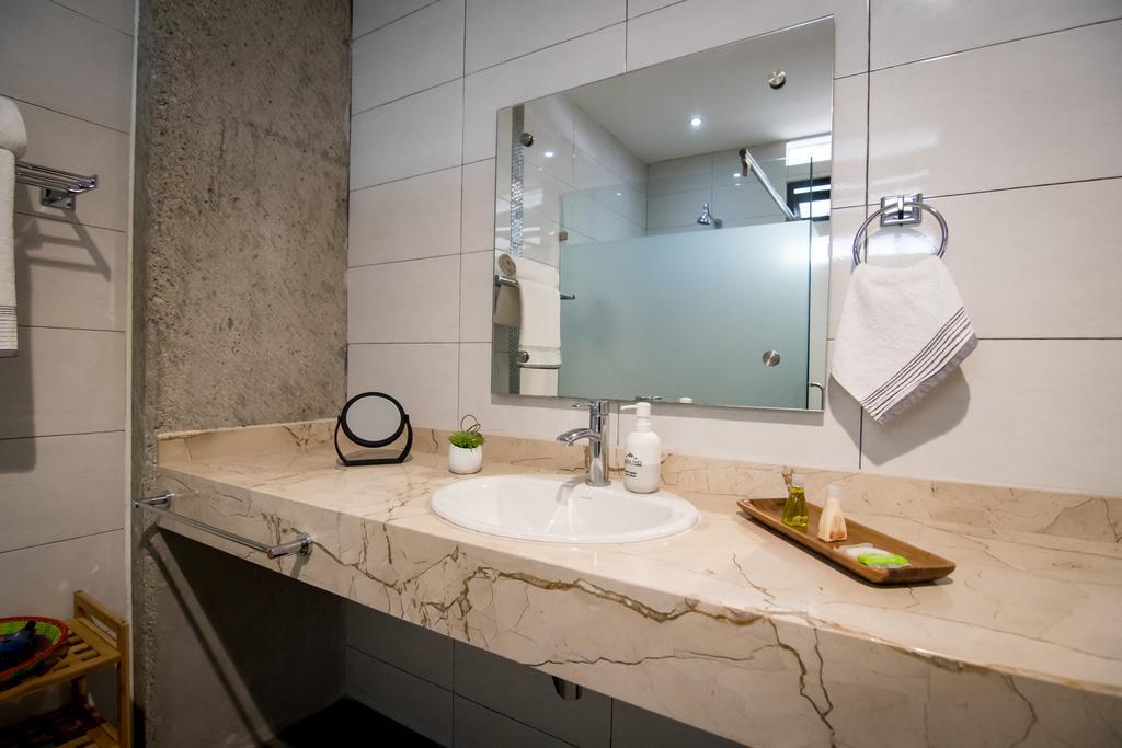 Maria Ines Hotel Suite San Agustin de las Juntas Buitenkant foto